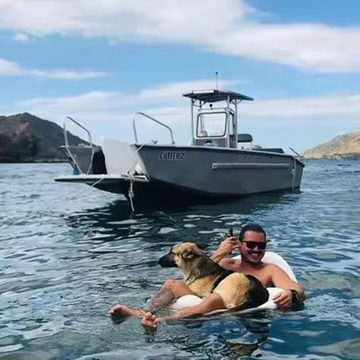 7,9m Mali V donji aluminijski teretni barge