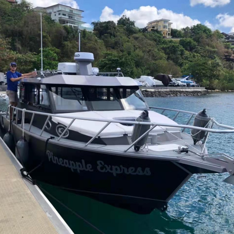 36 stôp 11m rodinná použitie v centre kabíny Luxusná jachta Outboard Motor Hliník rybárska loď